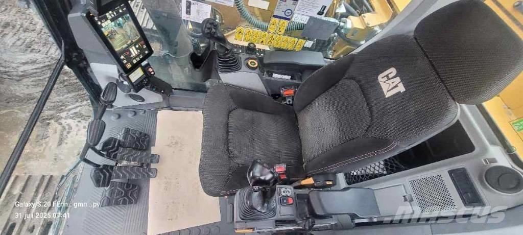 CAT 320NG Roomikekskavaatorid