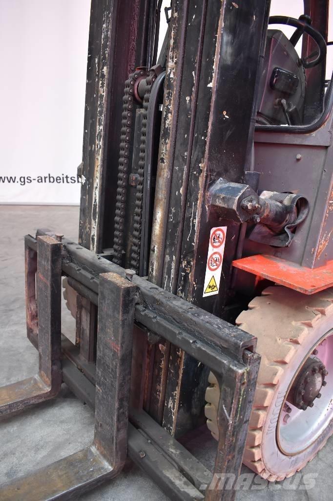 Manitou CG 30 P Gaasitõstukid