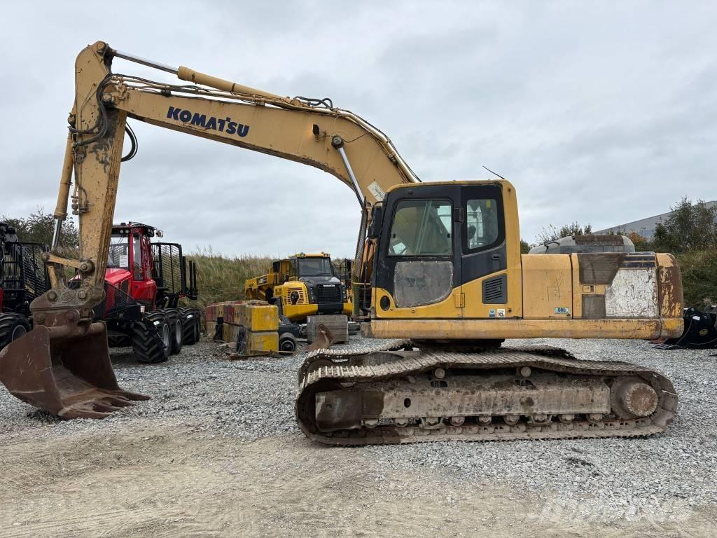 Komatsu PC210LC-8 Roomikekskavaatorid