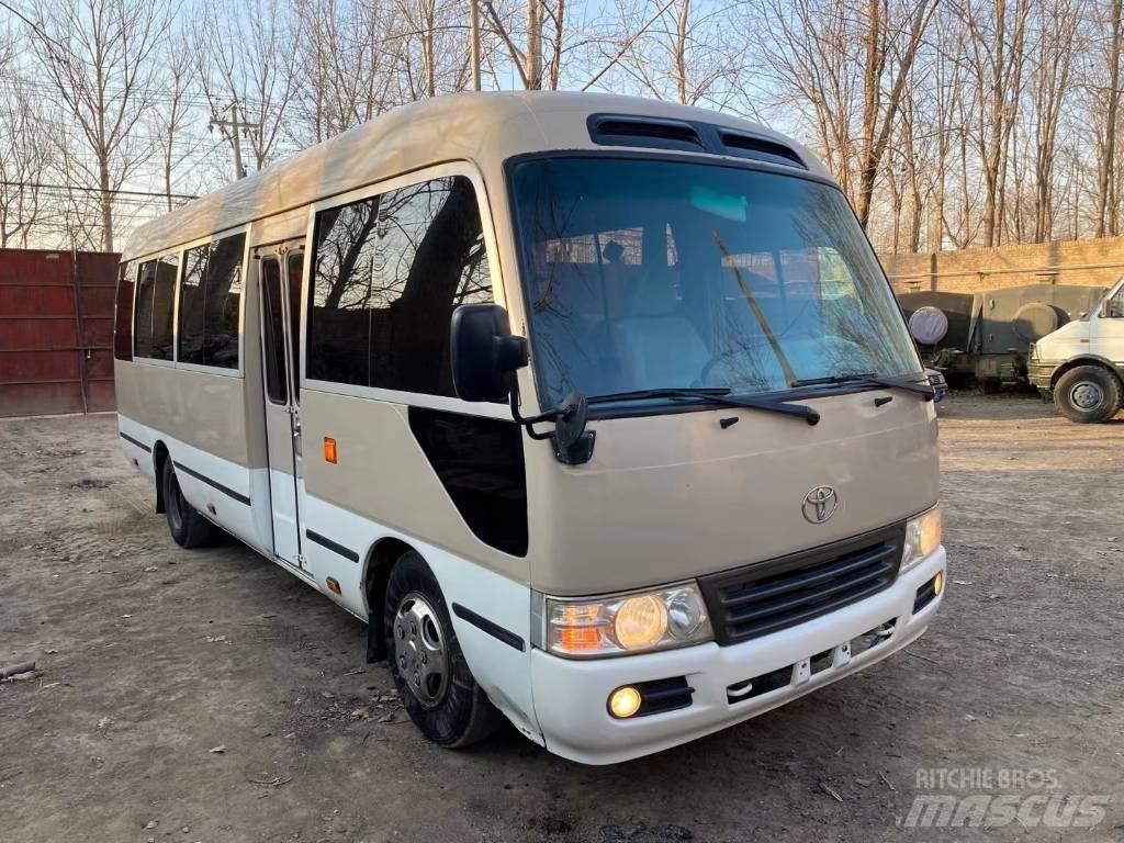 Toyota Coaster Bus Väikebussid