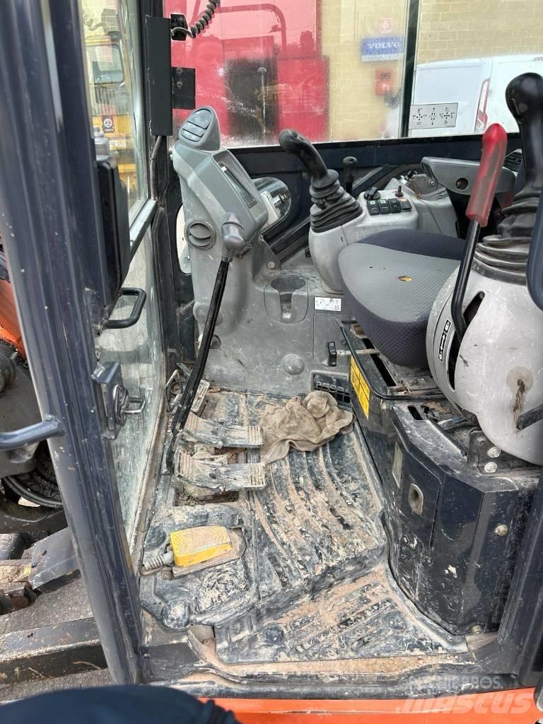 Hitachi ZX 65 US B-5 Miniekskavaatorid < 7 t
