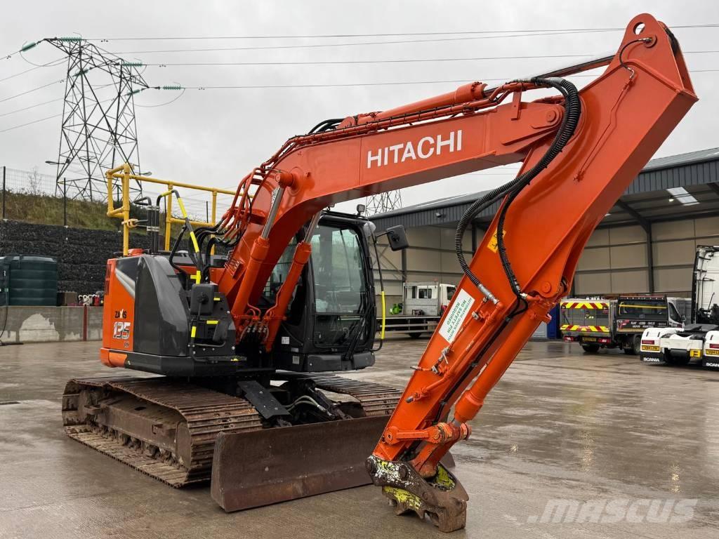 Hitachi ZX 135 US-7 Roomikekskavaatorid
