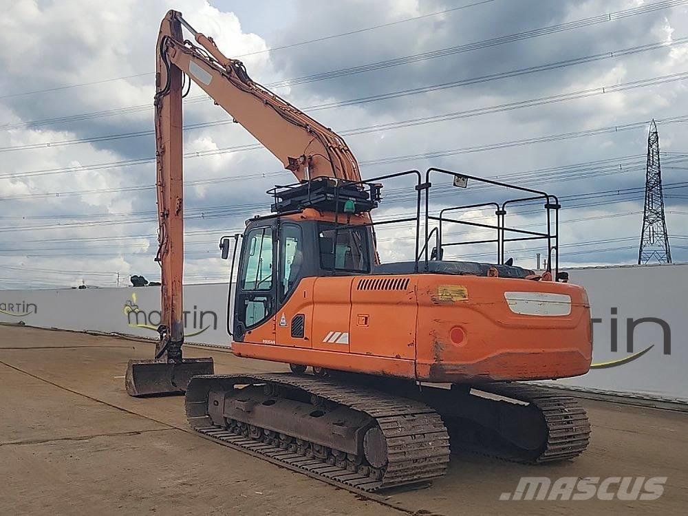 Doosan DX225LC-3 SLR Pika noolega ekskavaatorid