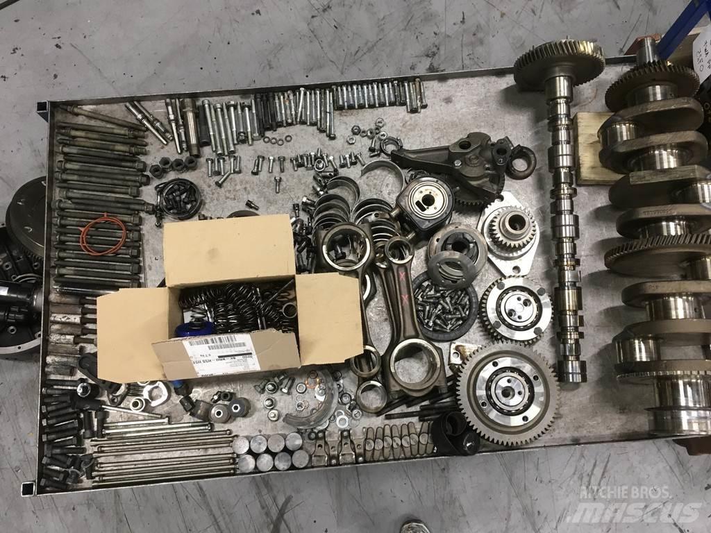 Agco 44 AWF PARTS Mootorid