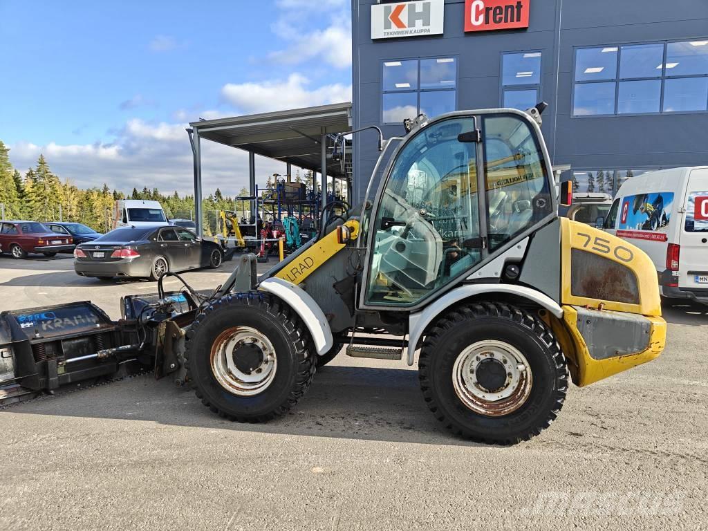 Kramer-allrad 750 Rataslaadurid