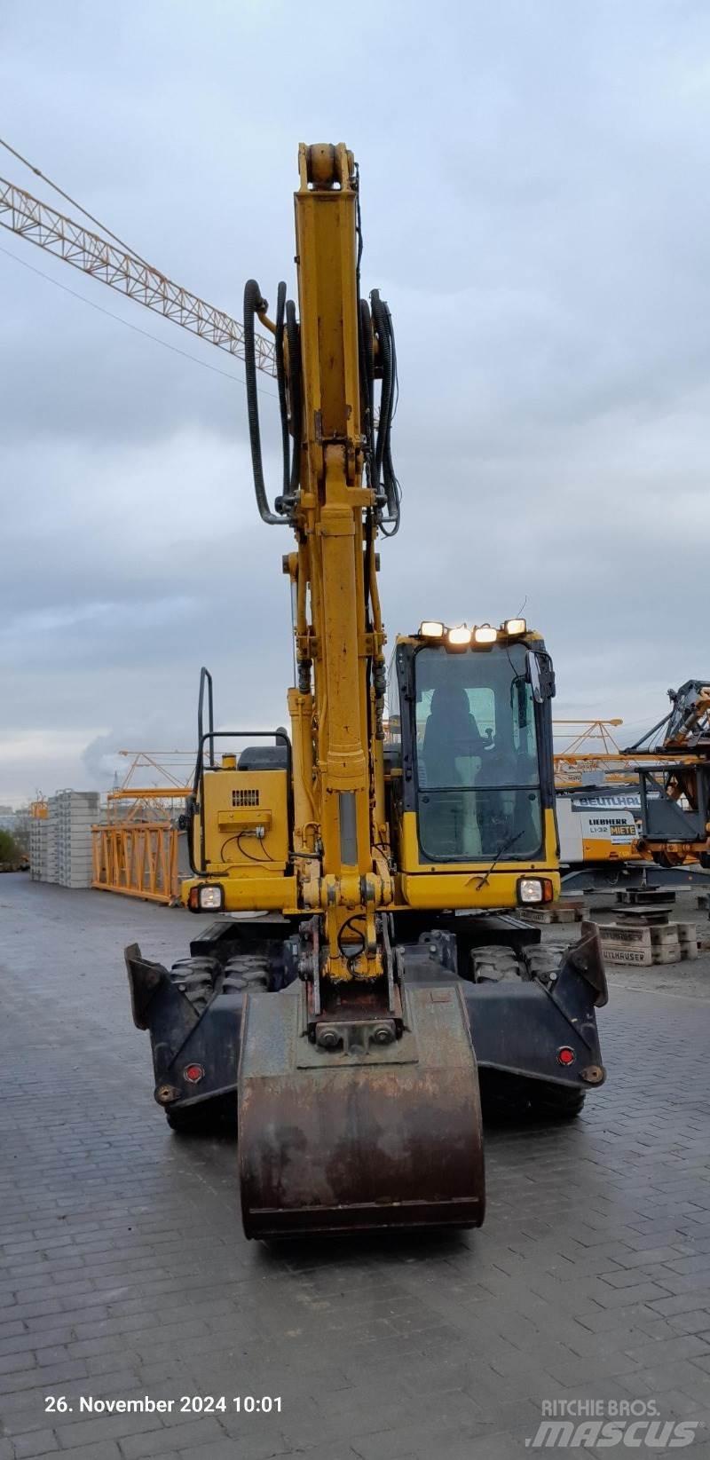 Komatsu PW160-7E0 Ratasekskavaatorid