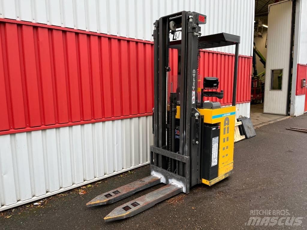 Atlet 160 SD TFV Platvormiga virnastajad