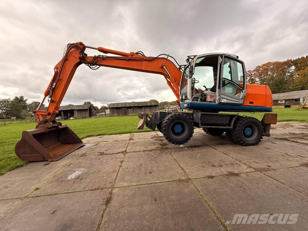 Atlas terex Metsaekskavaatorid