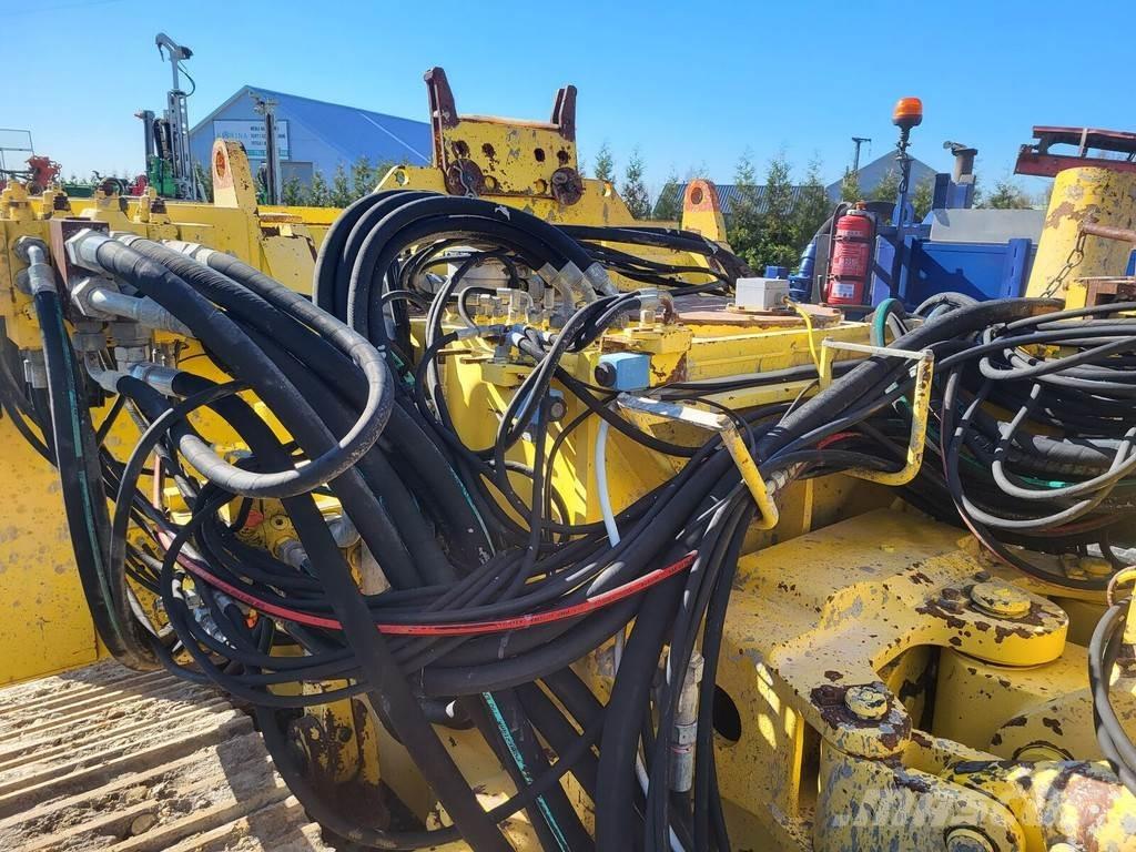 Klemm KR 806-3D Raskepuurid