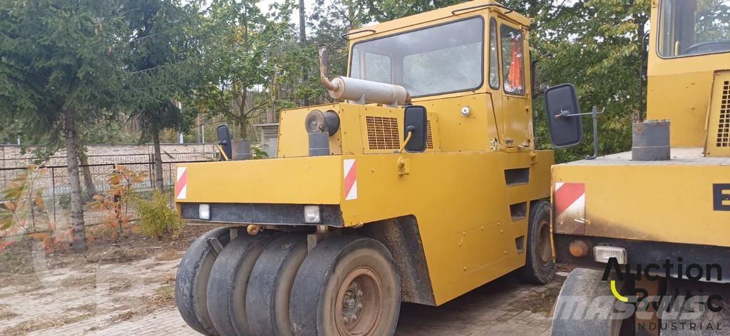 Bomag BW 16 R Pneumorehvidega rullid