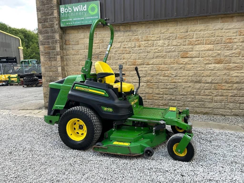 John Deere 997 0 - pöörderaadiuse niidukid