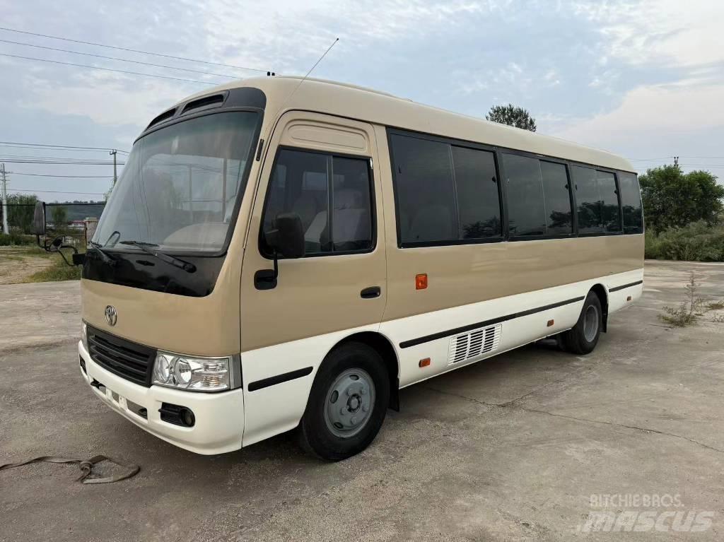 Toyota Coaster Bus Väikebussid