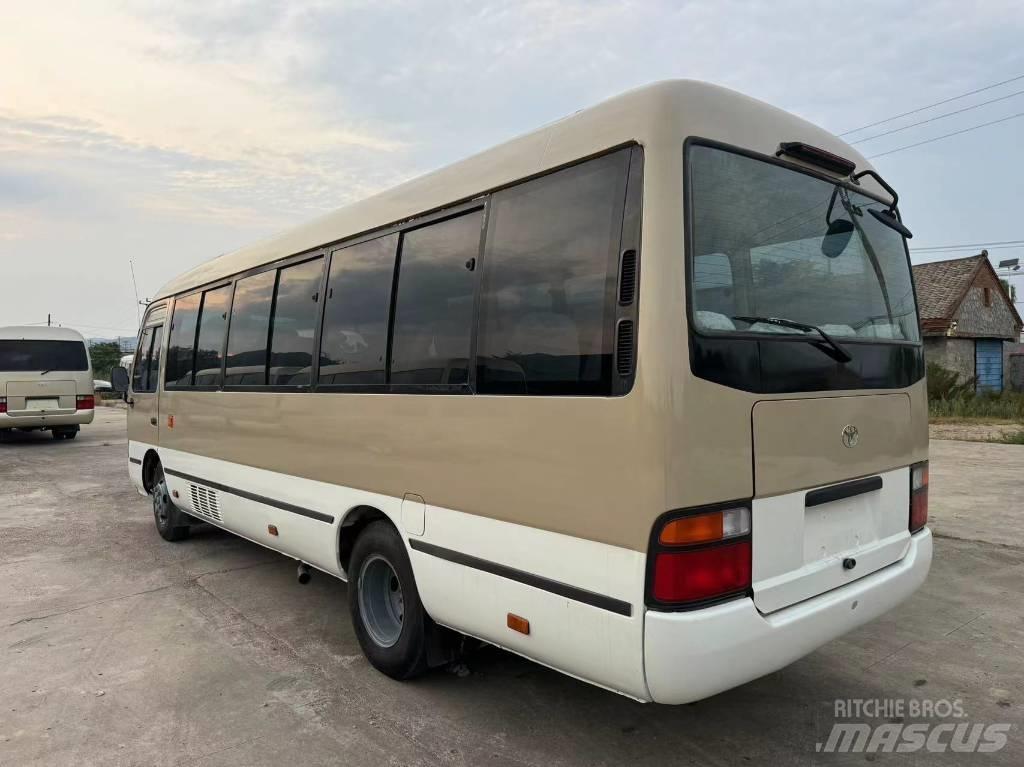 Toyota Coaster Bus Väikebussid