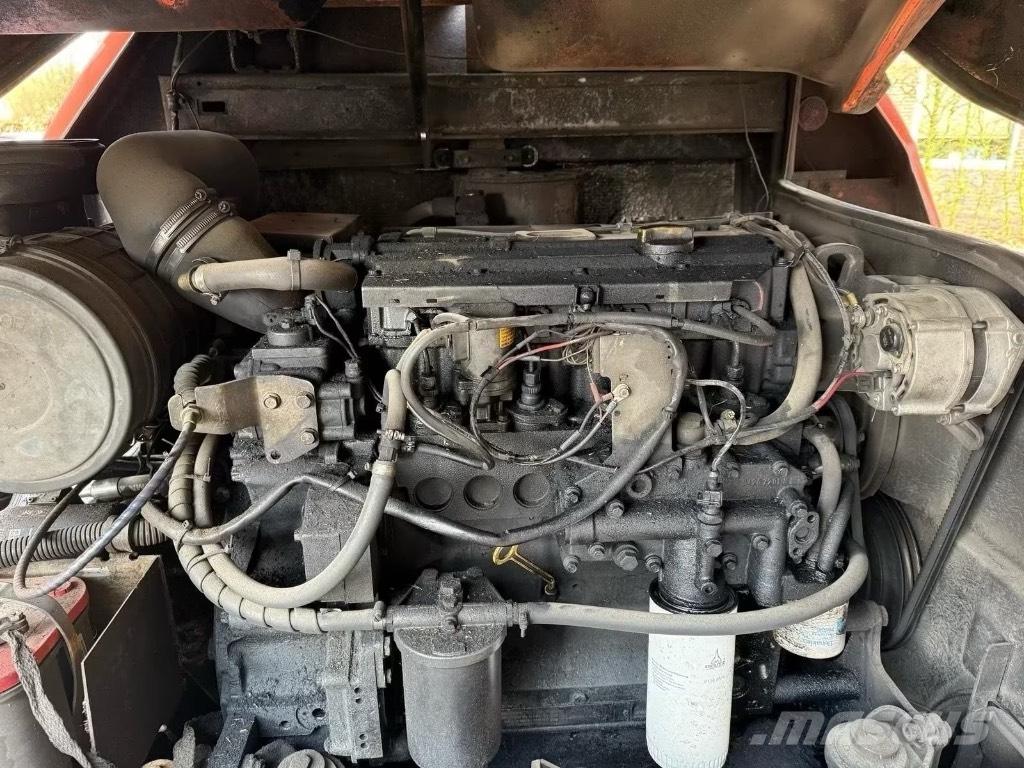 Atlas AR 86 E Rataslaadurid