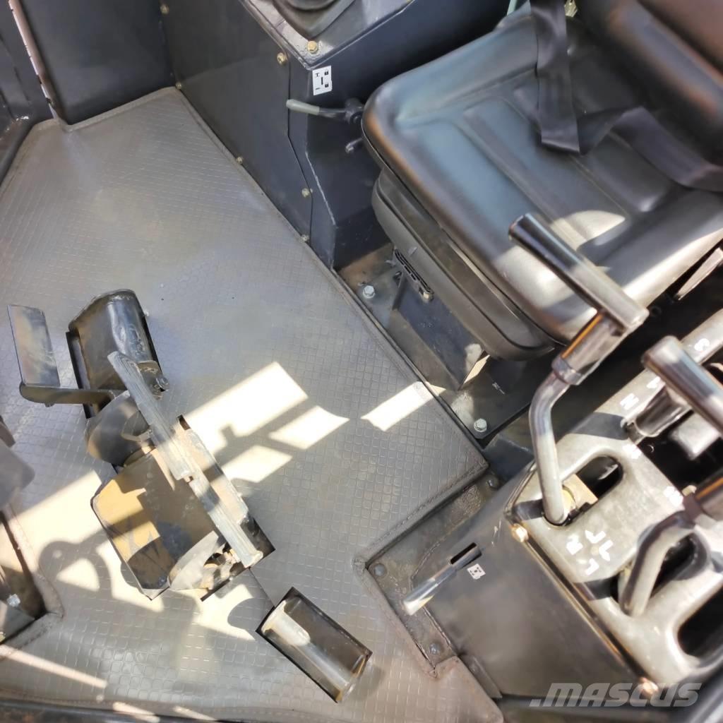 Shantui SD 32 Buldooserid