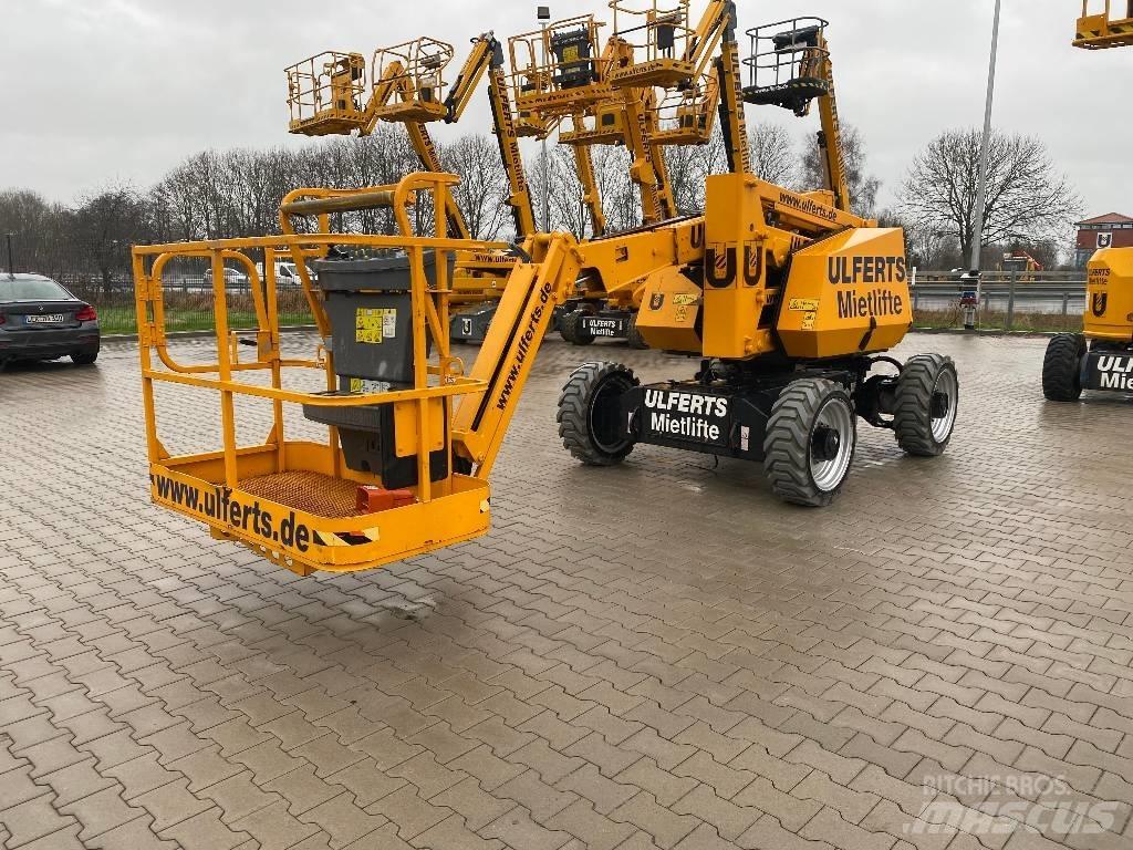 JLG H340 AJ Iseliikuvad poomtõstukid