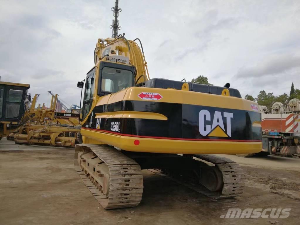 CAT 325 B L Roomikekskavaatorid