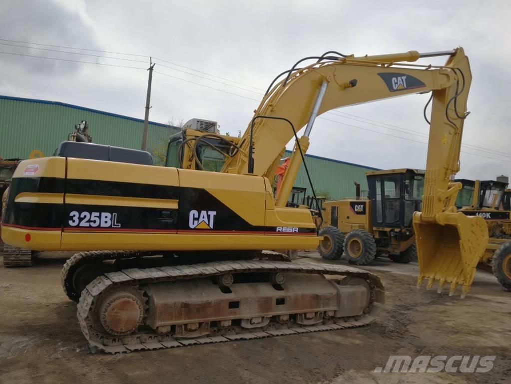 CAT 325 B L Roomikekskavaatorid