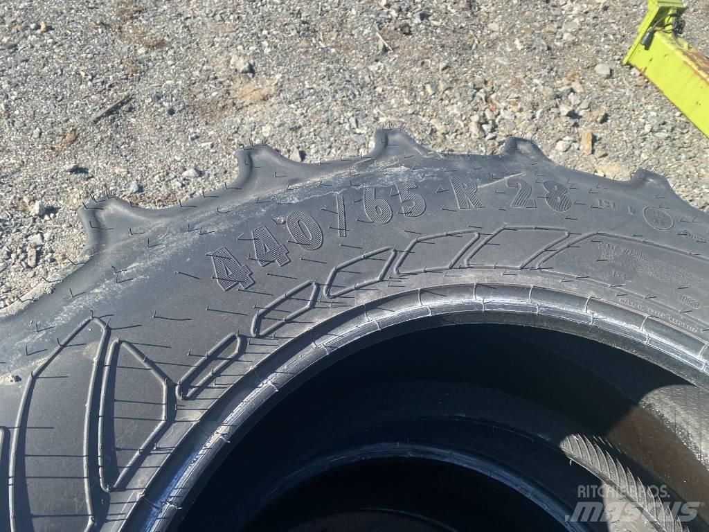Mitas 440/65 R 28 Rehvid, rattad ja veljed