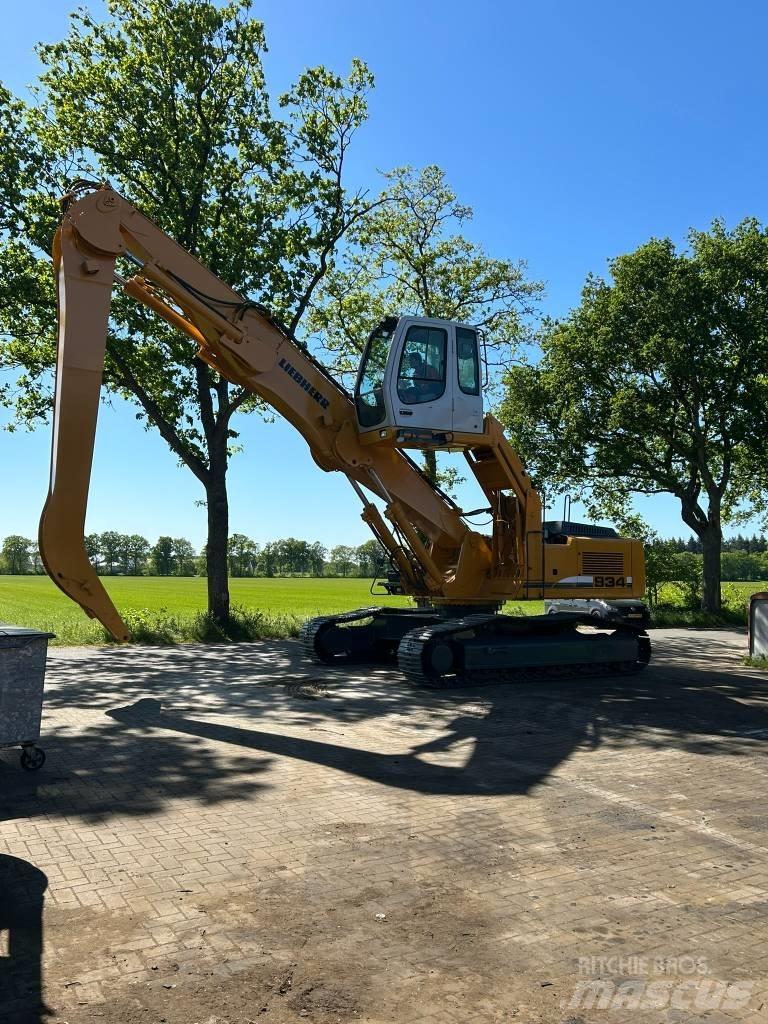Liebherr R 934 C EW Materjalikäitlusmasinad