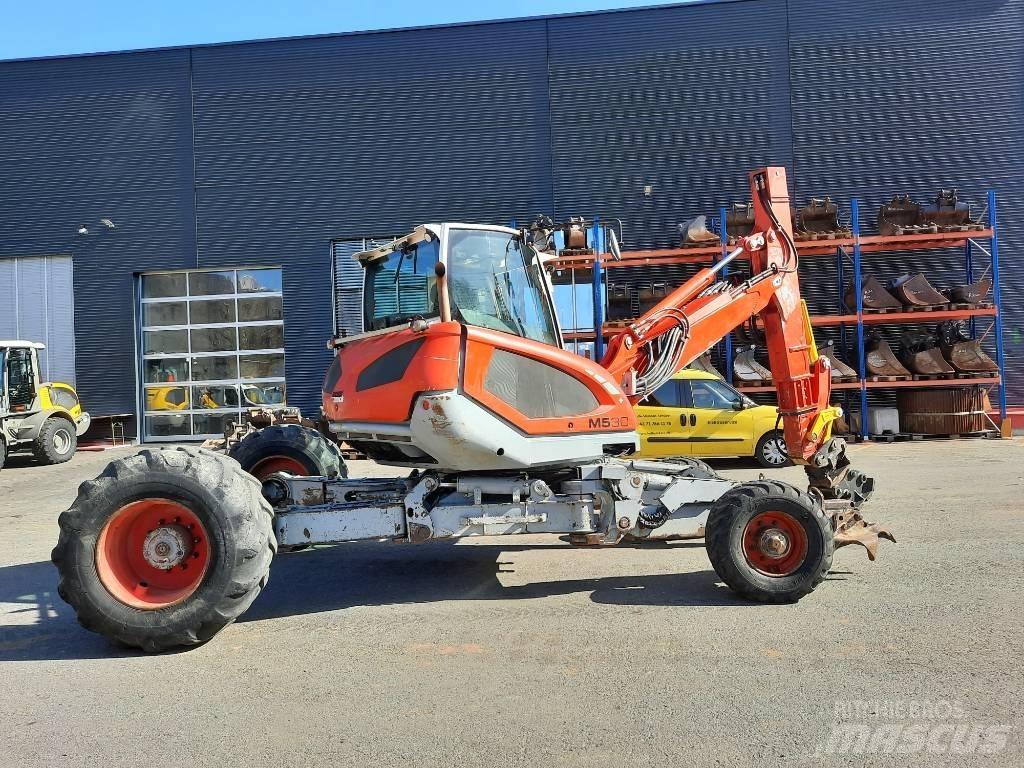 Menzi Muck M530 Ratasekskavaatorid