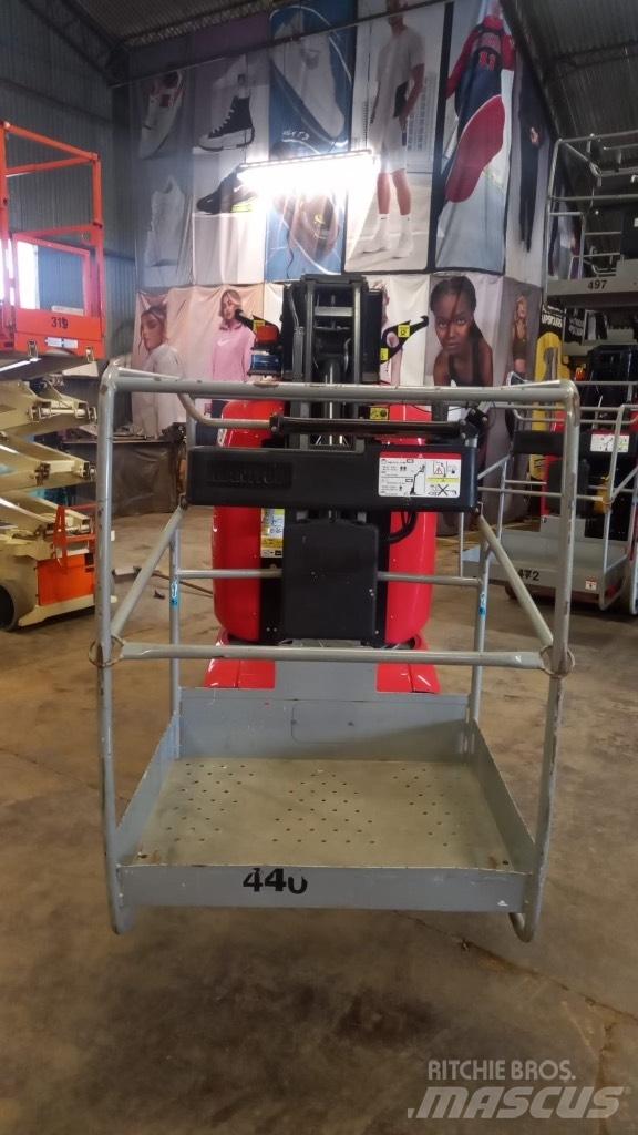 Manitou 100 VJR Vertikaalsed mast tõstukid