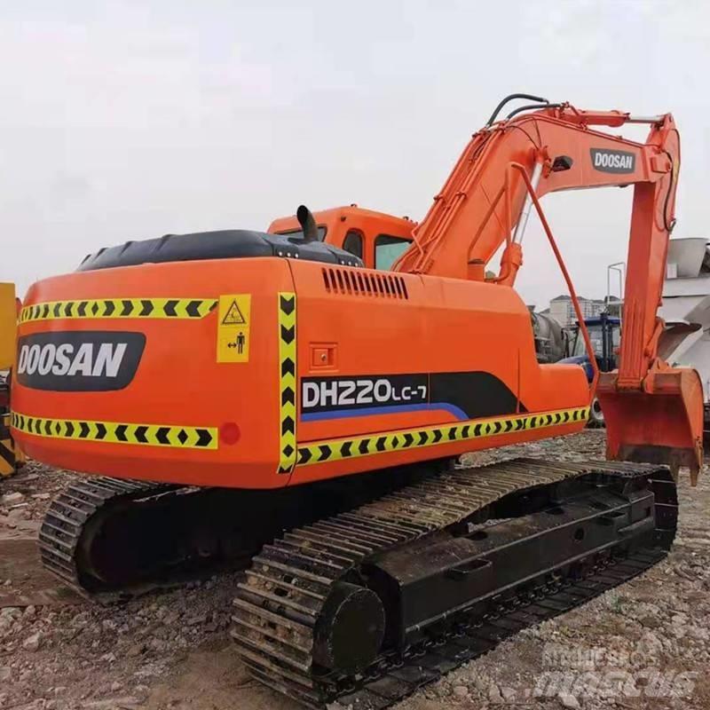 Doosan DH 220 LC-7 Roomikekskavaatorid