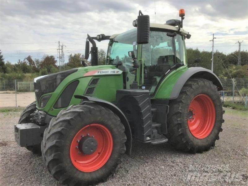Fendt 716 Vario Traktorid