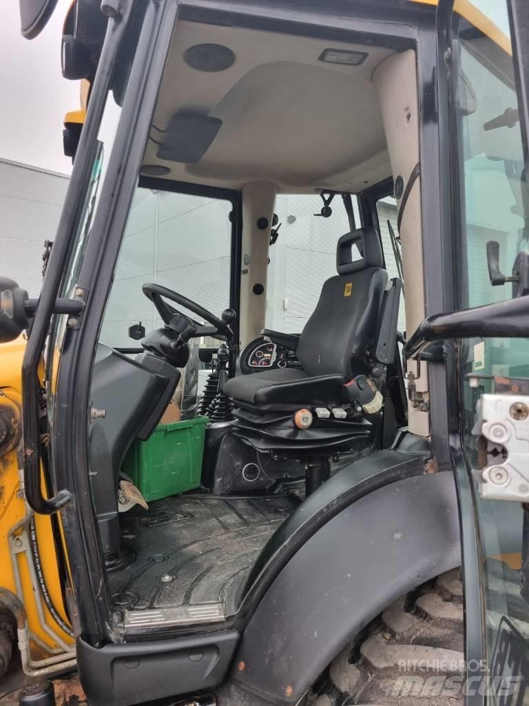 JCB 4 CX Ekskavaatorlaadurid