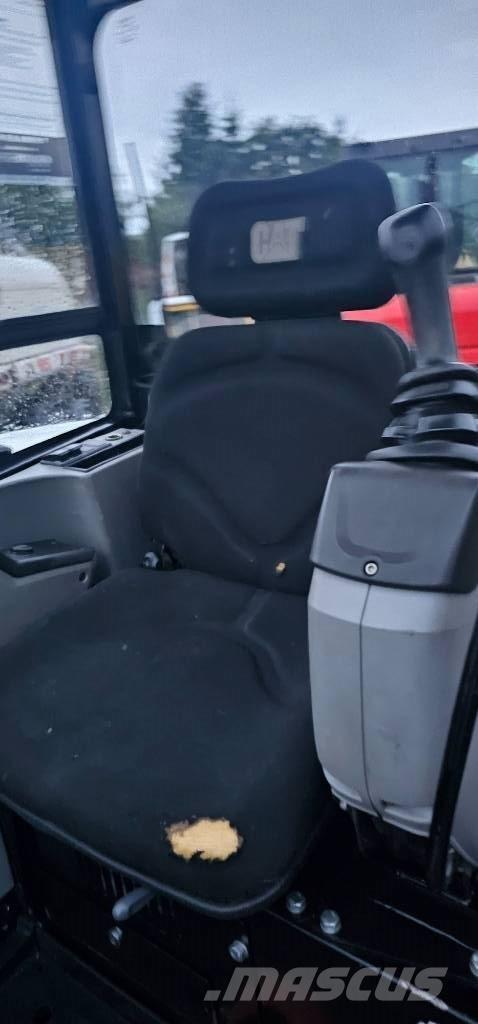 CAT 302.7 D CR Miniekskavaatorid < 7 t