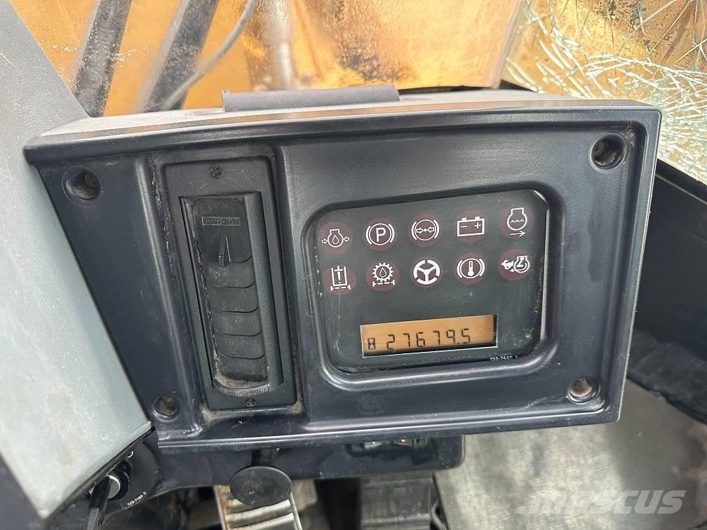 CAT 988 G Rataslaadurid