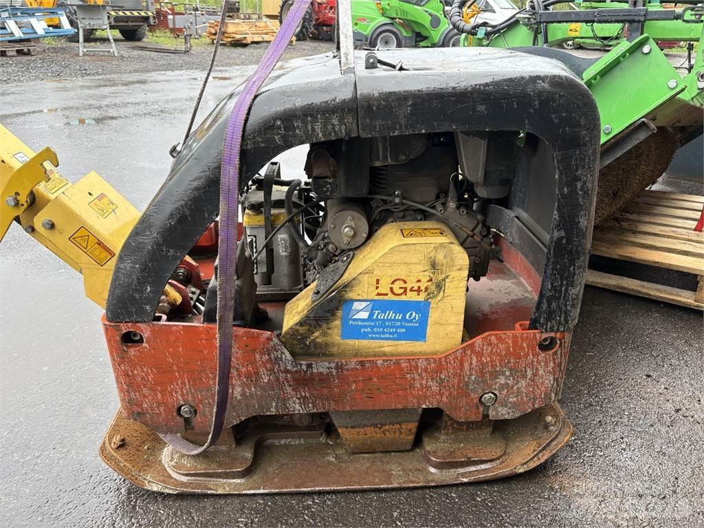 Dynapac LG400 Vibraatorid