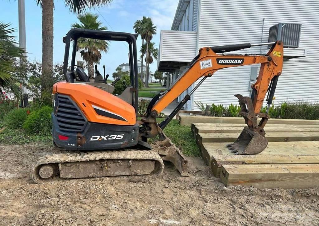 Doosan DX 35 Miniekskavaatorid < 7 t