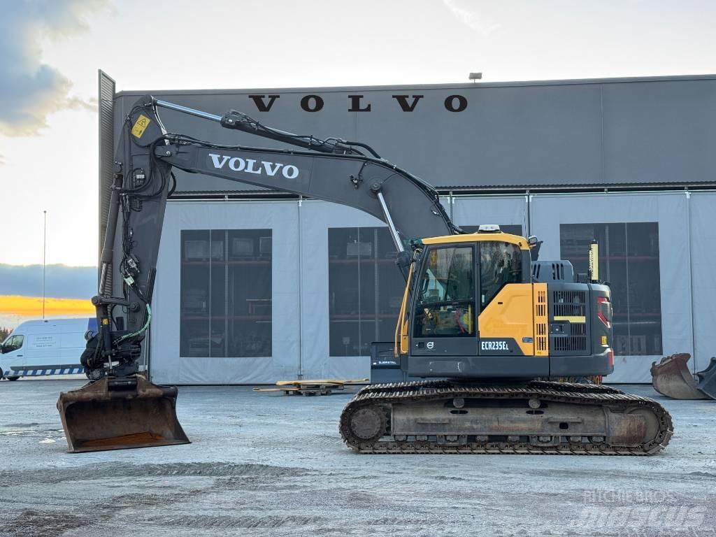 Volvo ECR 235 EL Roomikekskavaatorid