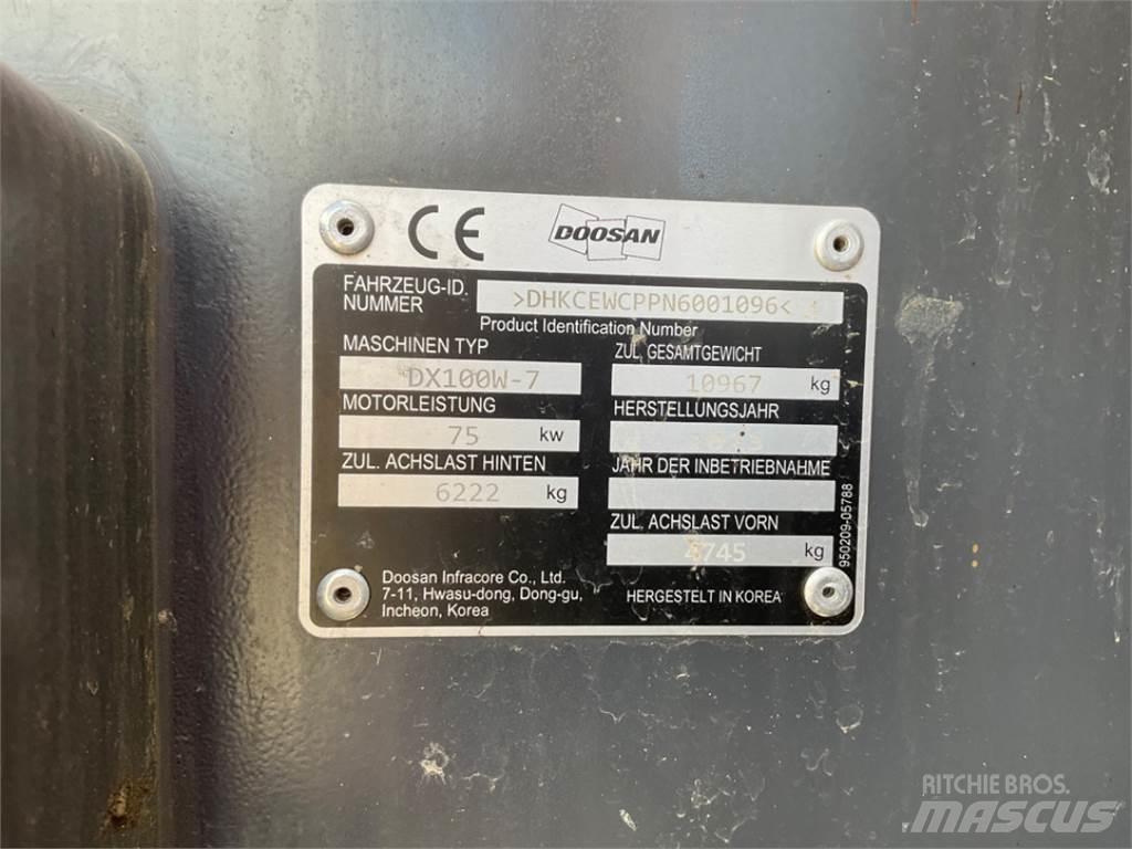 Doosan DX100W-7 Ratasekskavaatorid