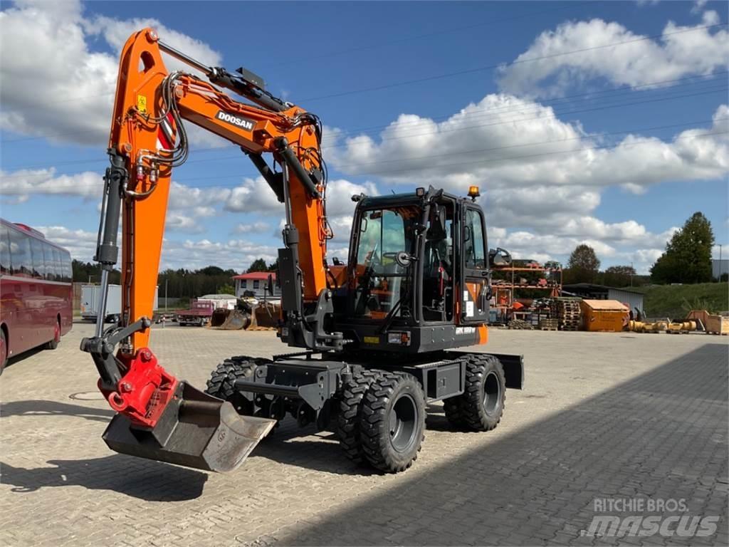 Doosan DX100W-7 Ratasekskavaatorid