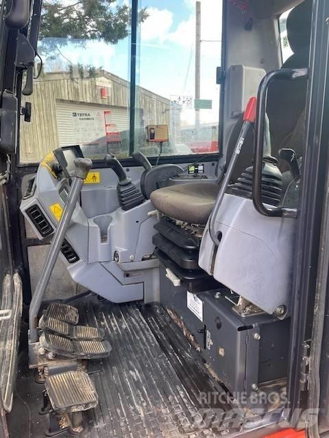 Kubota KX 080-4 Väikeekskavaatorid 7t-12t