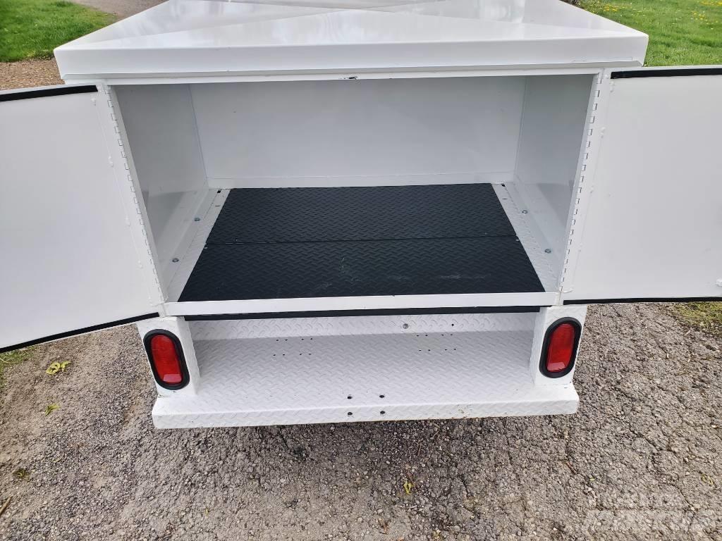 Taylor-Dunn R380 Elektriline puksiir