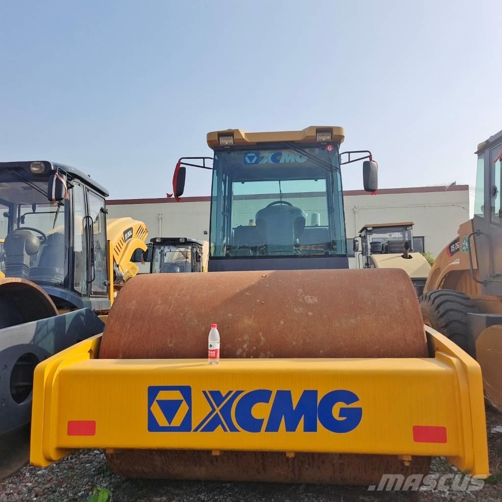 XCMG XS 223 J Ühe trumliga rullid