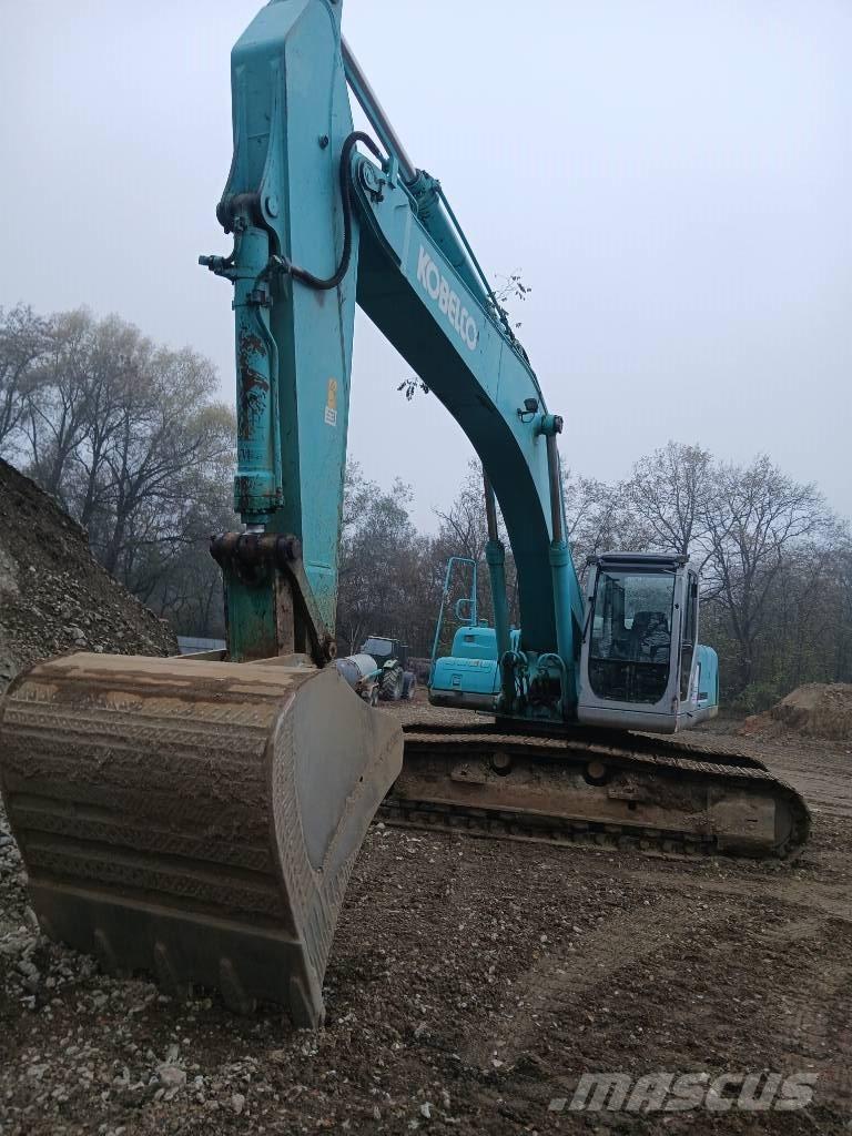 Kobelco SK 330NLC-6E Roomikekskavaatorid