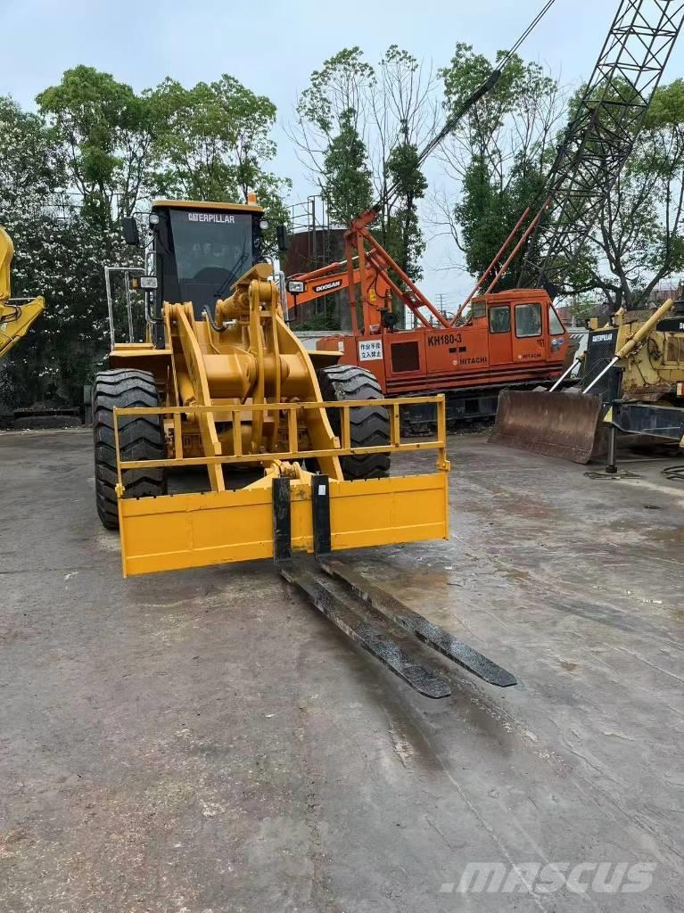 CAT 966 H Rataslaadurid