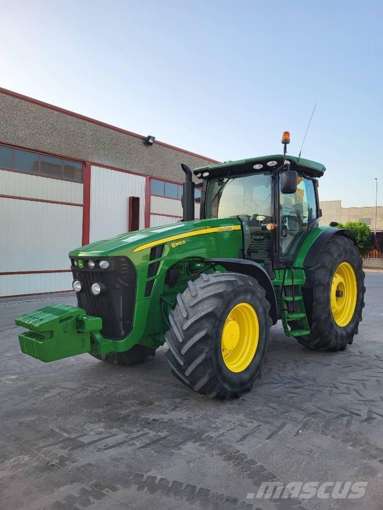 John Deere 8345 R Traktorid