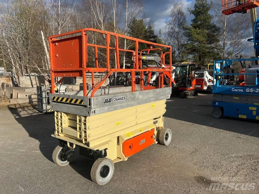 JLG 2646 ES Käärtõstukid