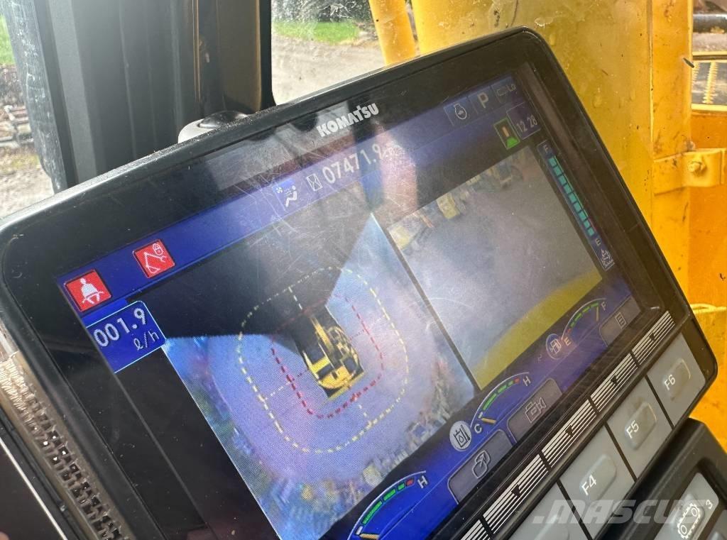 Komatsu PC 138 US-11 Roomikekskavaatorid