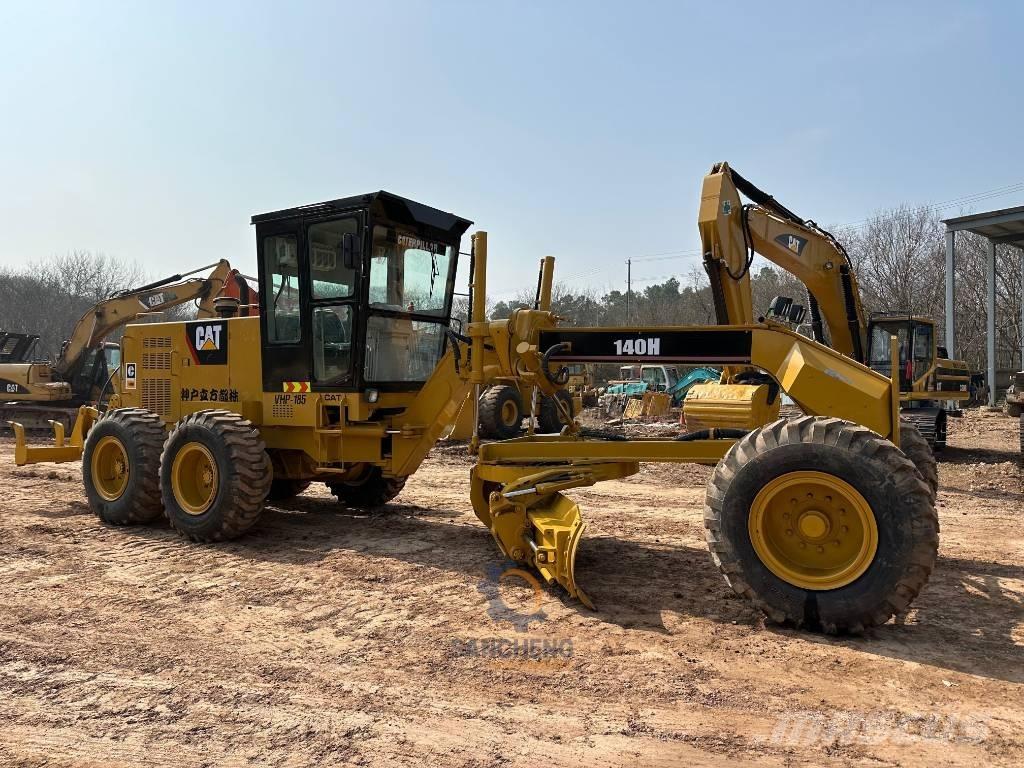 CAT 140H Greiderid