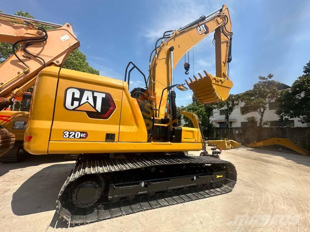 CAT 320 GC Roomikekskavaatorid
