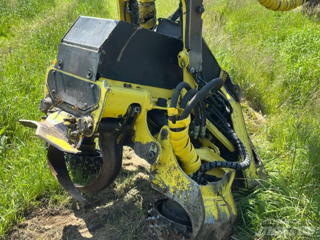 John Deere 1470 E Harvesterid