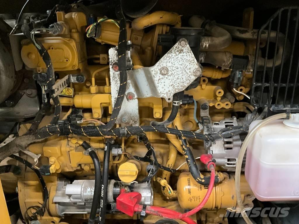 CAT 308 CR Väikeekskavaatorid 7t-12t