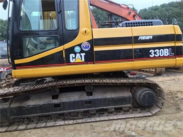 CAT 330B Roomikekskavaatorid