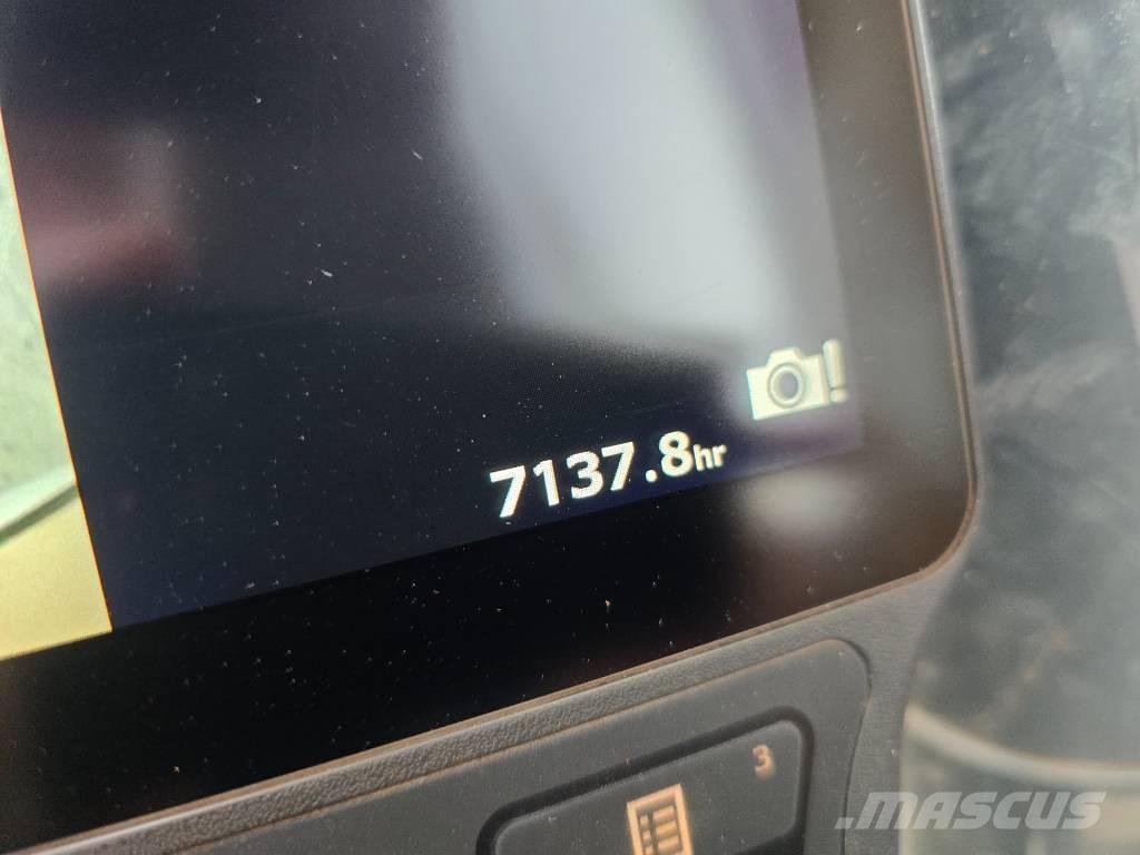 CASE CX 245 D SR Roomikekskavaatorid